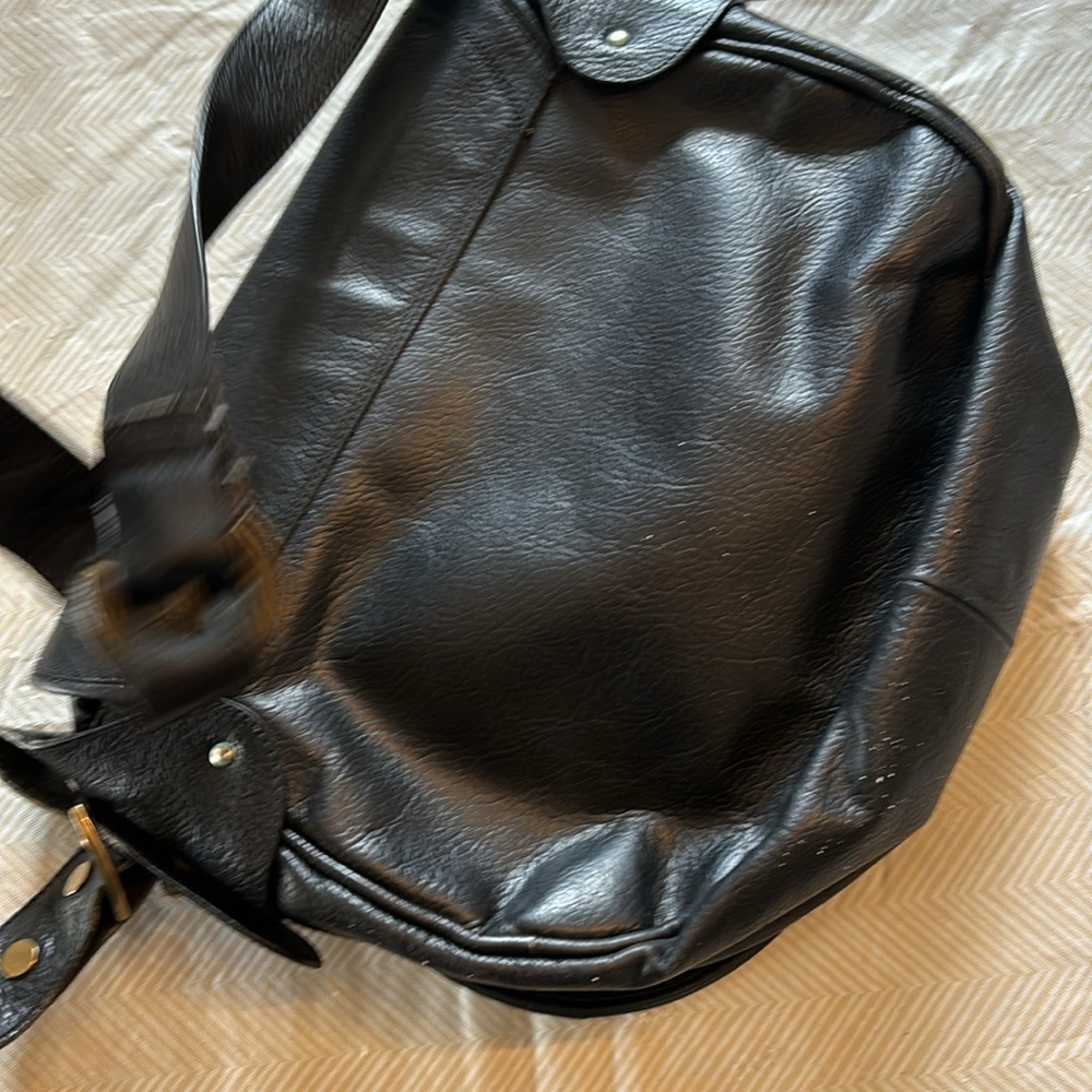 ⭐️2/$10 - shoulder bag - Picture 5 of 5